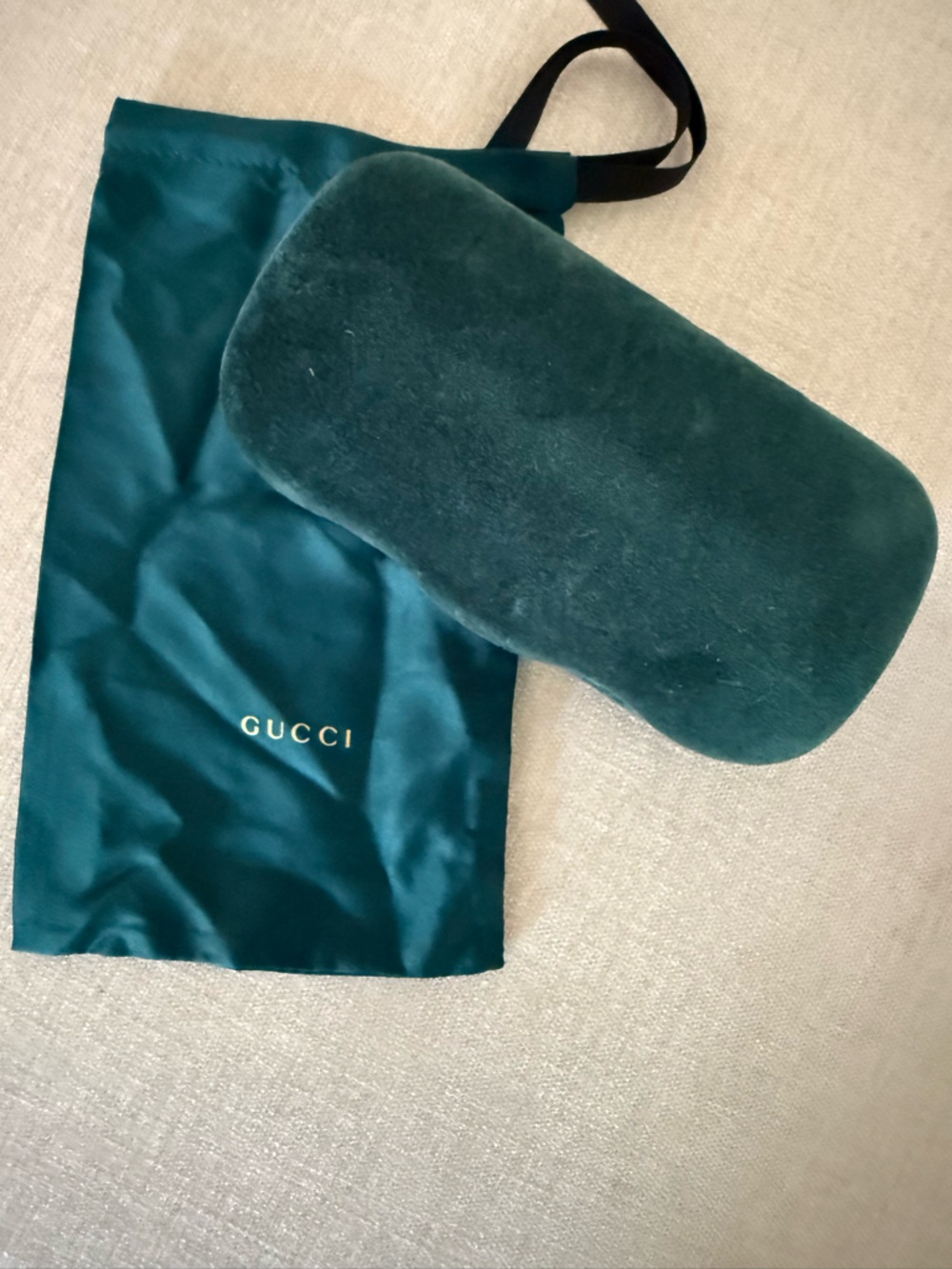 Gucci Black Cat-Eye Sunglasses with Gold Accents - Picture 10 of 11